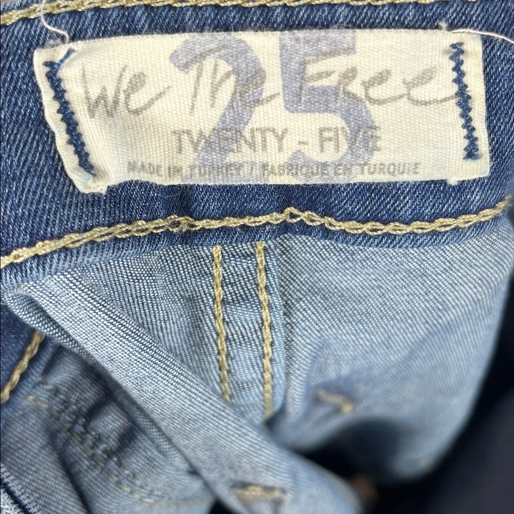 Free People We The Free Just‎ Float On Flare Jeans.